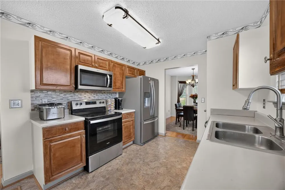 305 Bainbridge Circle Dallas, GA 30132
