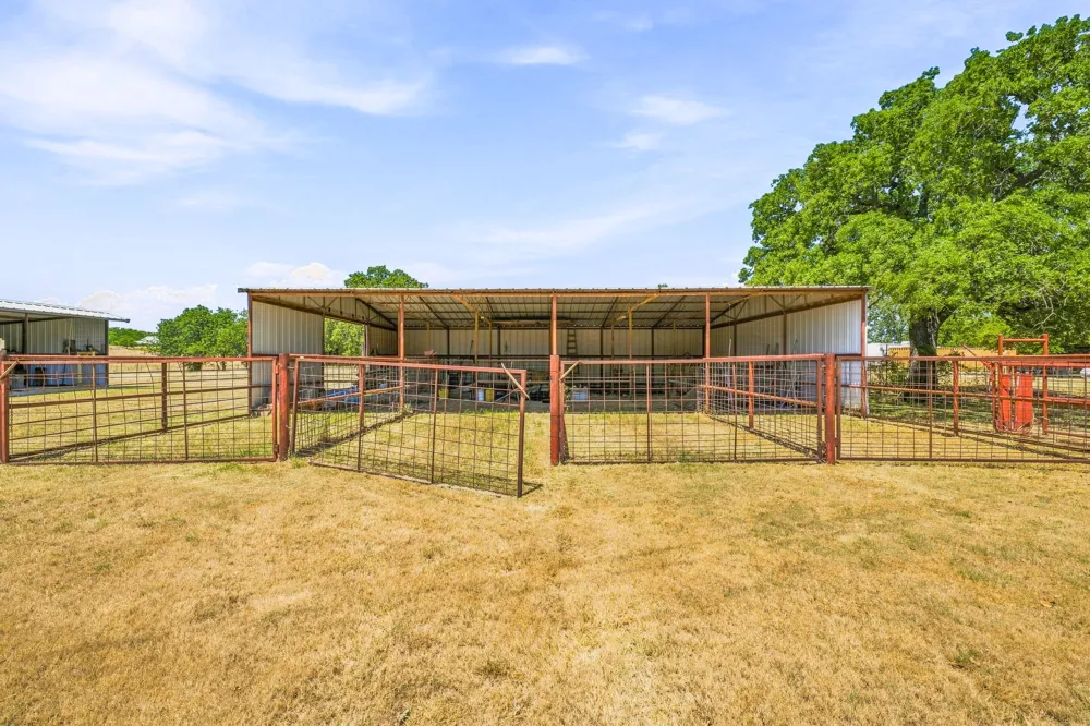 544 W Fm 1188 Stephenville, TX 76401