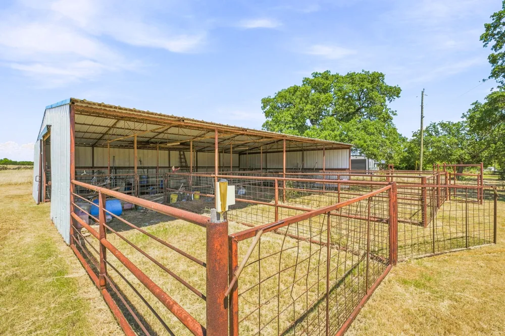 544 W Fm 1188 Stephenville, TX 76401
