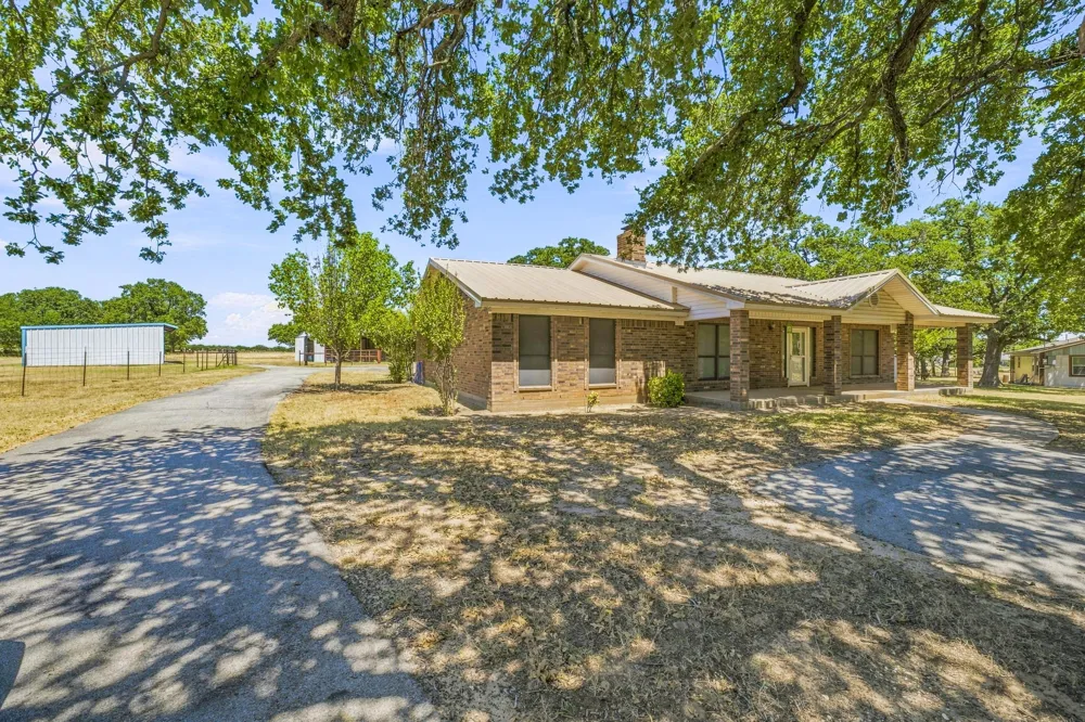 544 W Fm 1188 Stephenville, TX 76401
