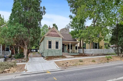 1419 Ford Street