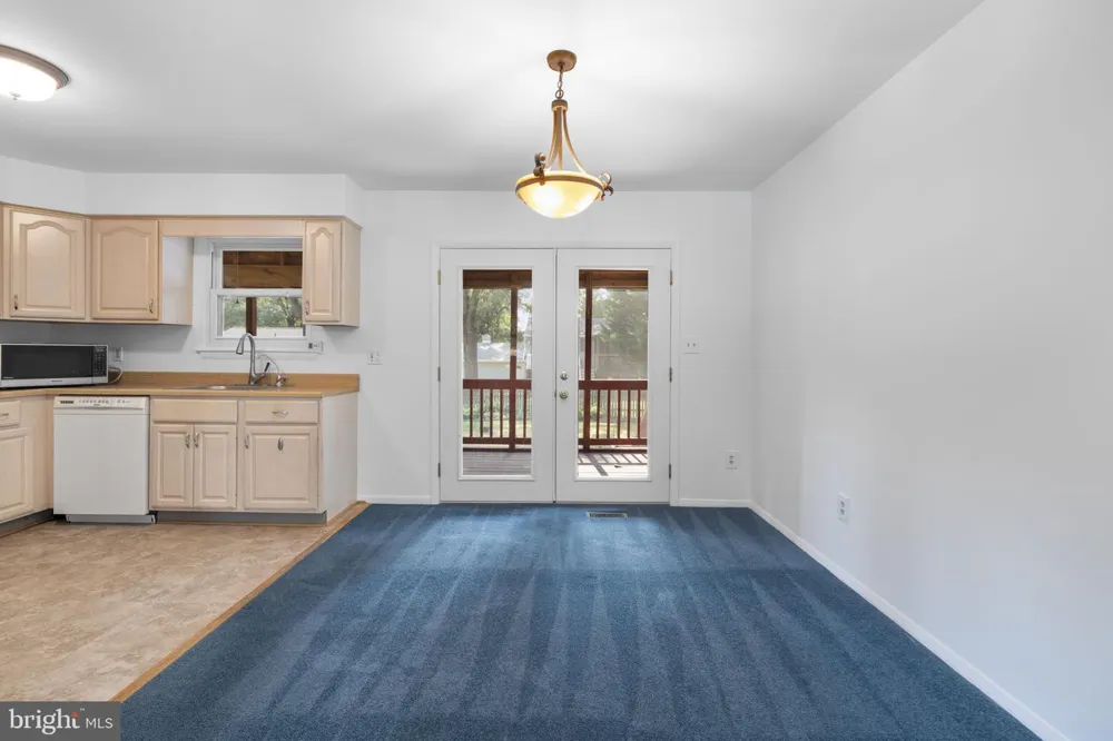 140 PENNSYLVANIA AVENUE Pasadena, MD 21122