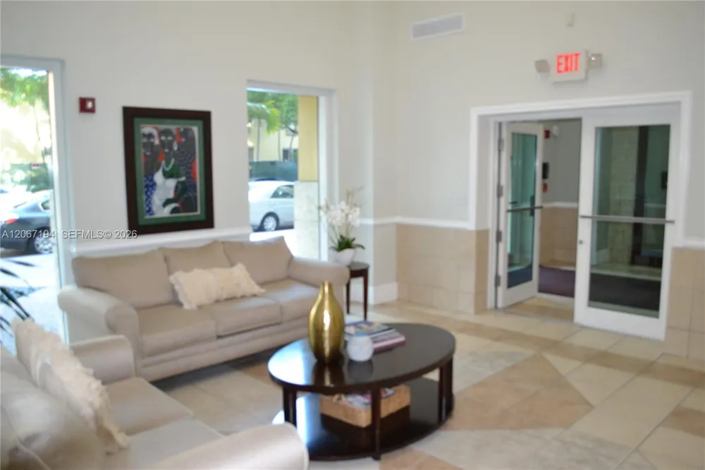 50 MENORES AV #420 Coral Gables, FL 33134