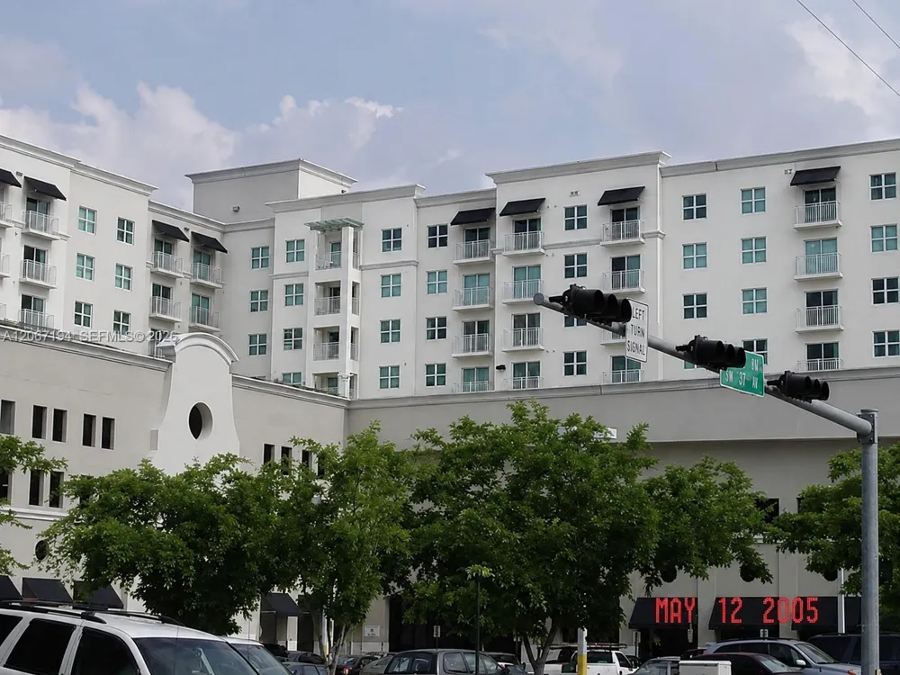 50 MENORES AV #420 Coral Gables, FL 33134