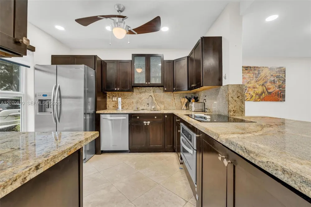 3690 NE 167th St #34 North Miami Beach, FL 33160