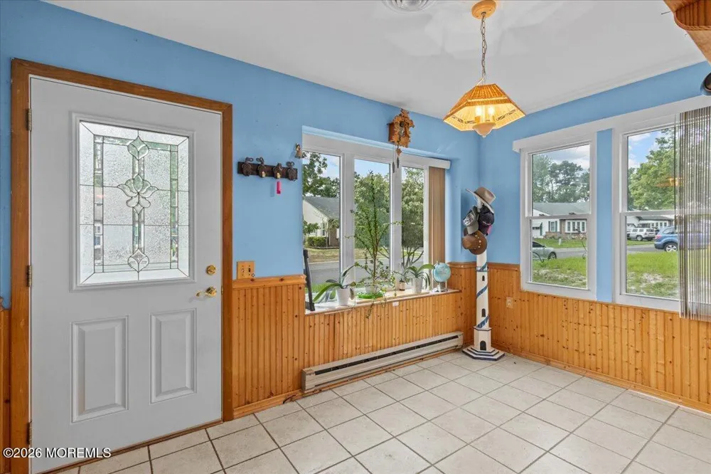 19 Maplewood Drive #52 Whiting, NJ 08759