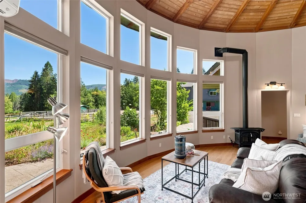 3807 E Smith Road Bellingham, WA 98226