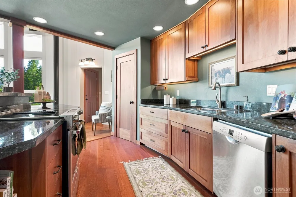 3807 E Smith Road Bellingham, WA 98226
