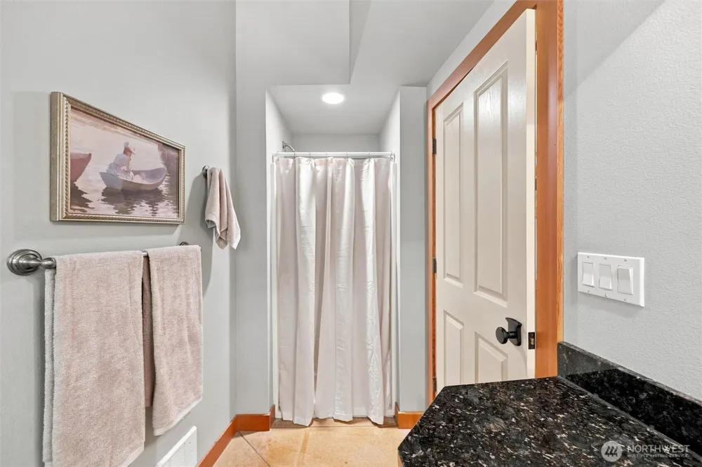 3807 E Smith Road Bellingham, WA 98226