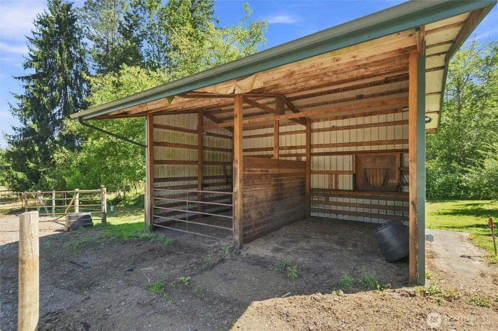 3807 E Smith Road Bellingham, WA 98226