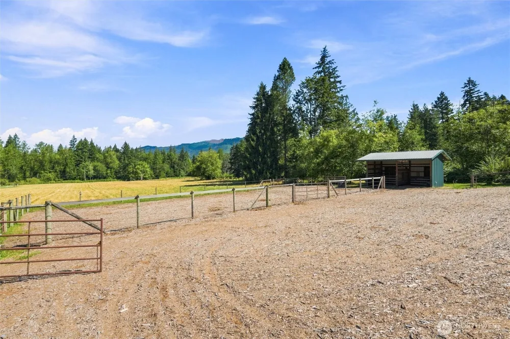 3807 E Smith Road Bellingham, WA 98226