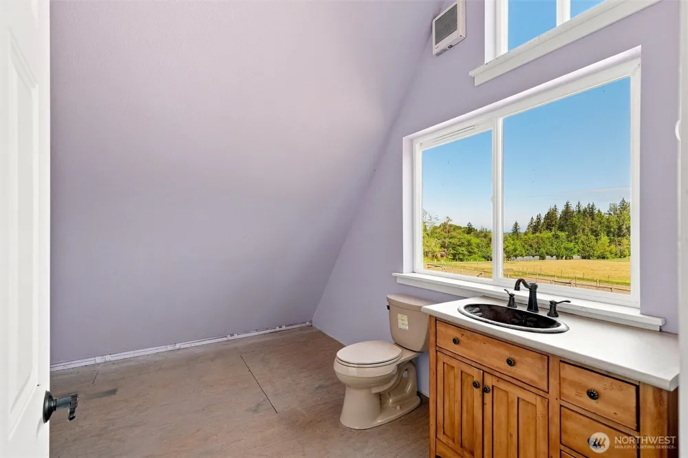 3807 E Smith Road Bellingham, WA 98226