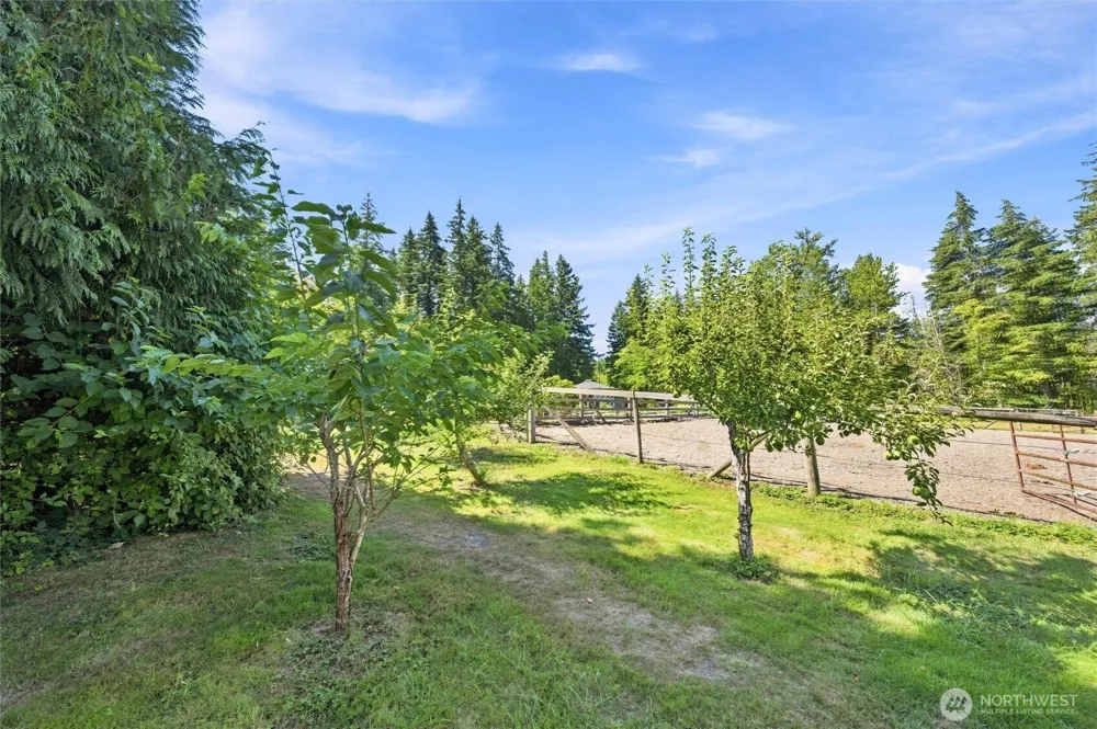 3807 E Smith Road Bellingham, WA 98226