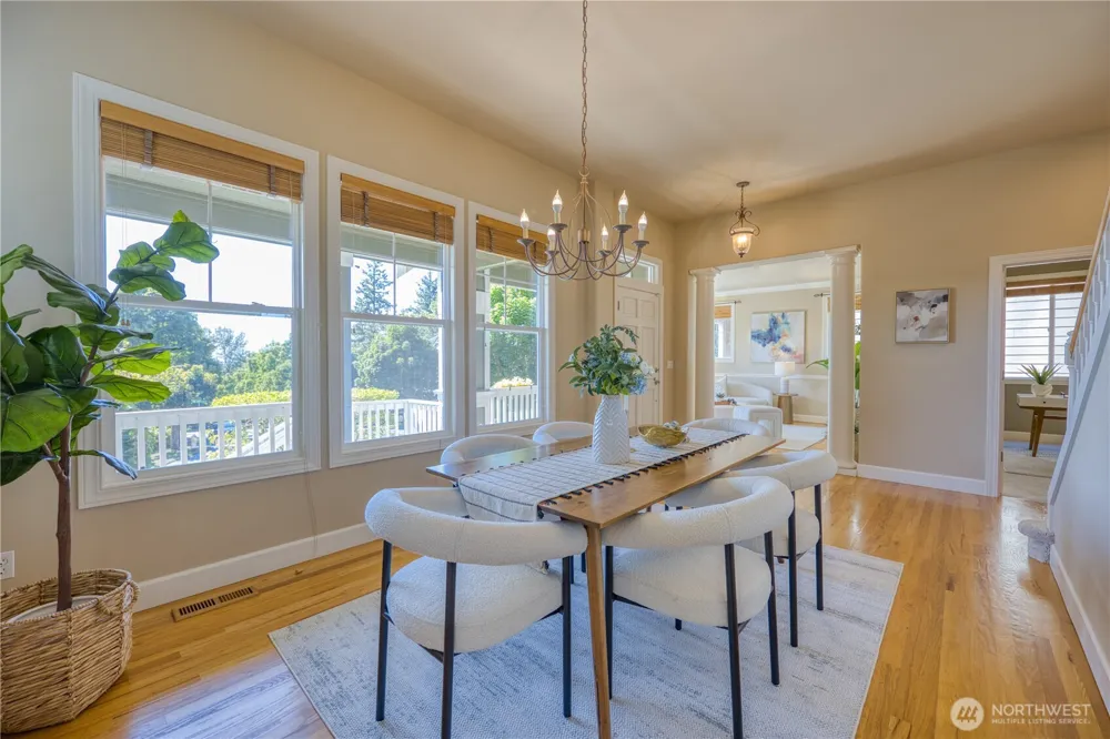 6432 166th Place SE Bellevue, WA 98006