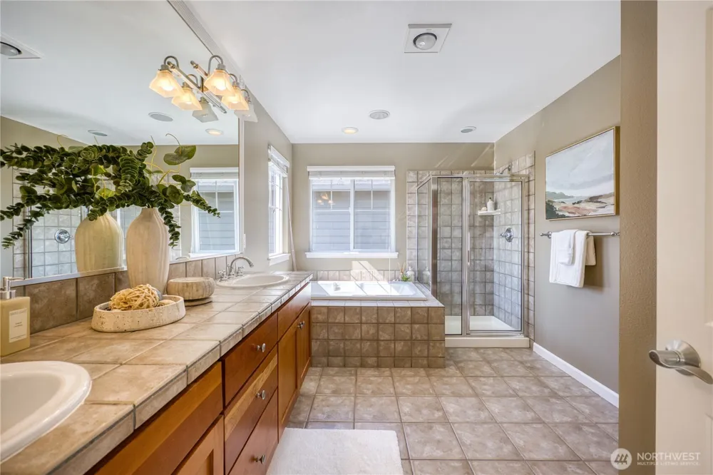 6432 166th Place SE Bellevue, WA 98006