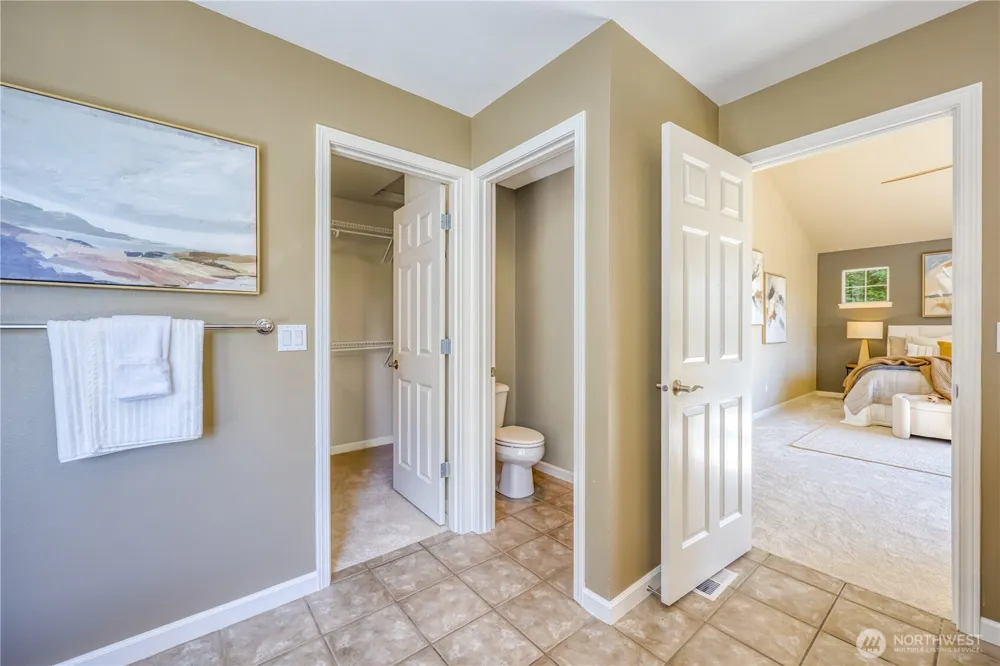 6432 166th Place SE Bellevue, WA 98006