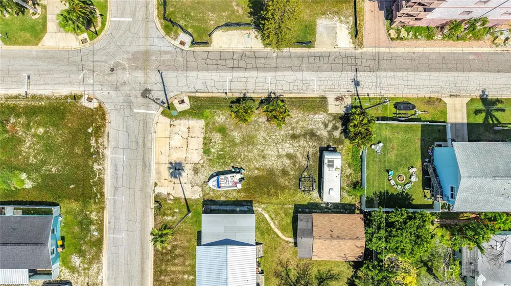 14065 PALM ST Madeira Beach, FL 33708