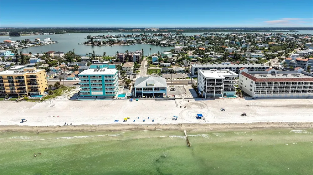 14065 PALM ST Madeira Beach, FL 33708