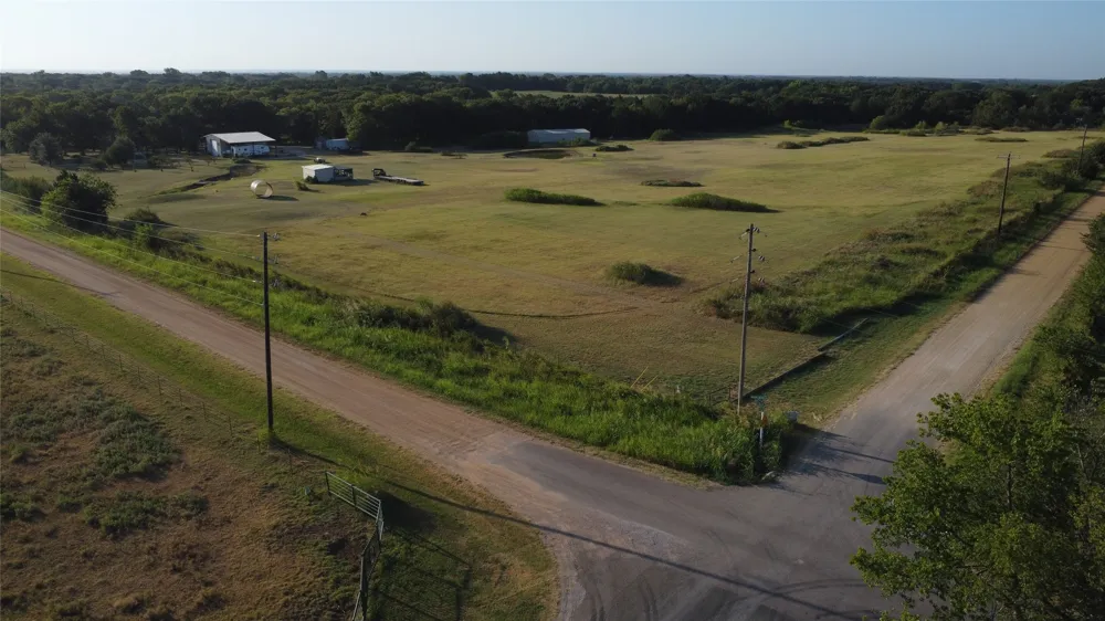 118 Dickey Road Sadler, TX 76264