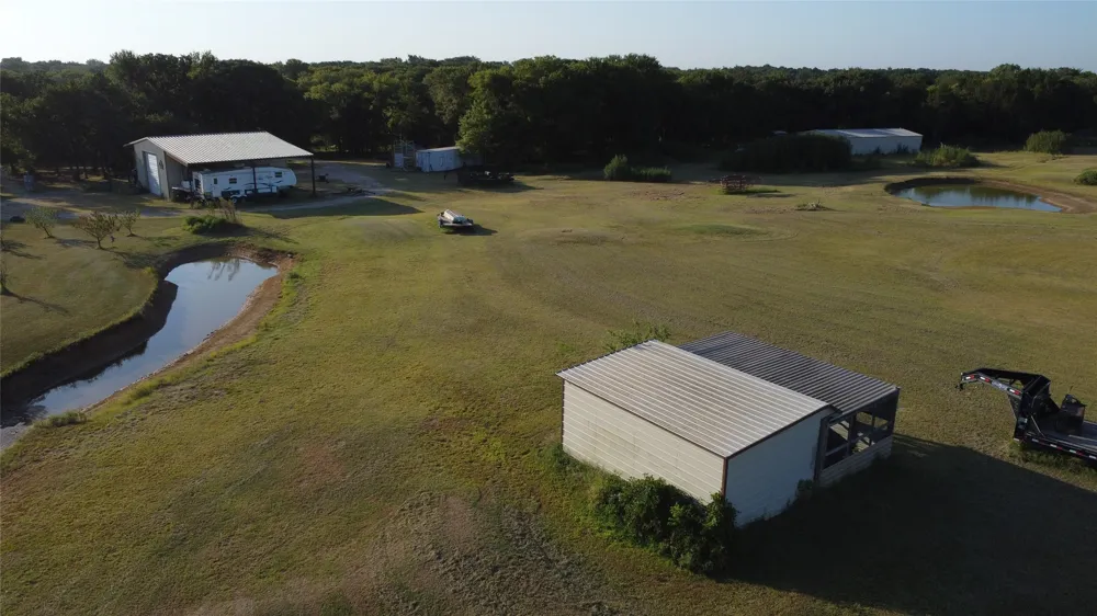 118 Dickey Road Sadler, TX 76264