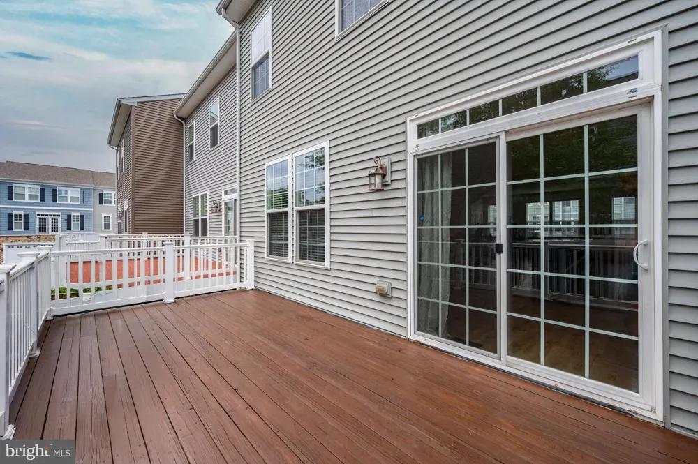 10606 HINTON WAY Manassas, VA 20112