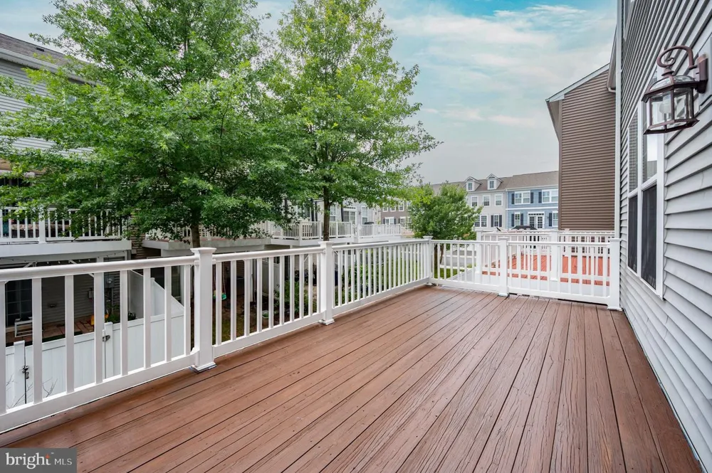 10606 HINTON WAY Manassas, VA 20112
