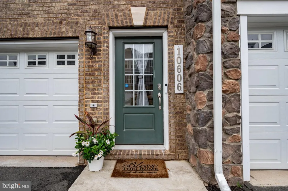 10606 HINTON WAY Manassas, VA 20112