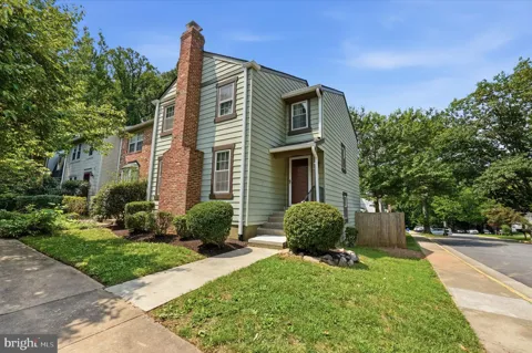 10065 CHESTNUT WOOD LANE