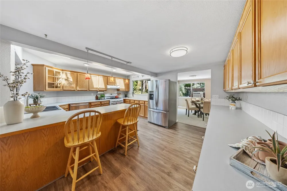 21220 SE 284th Street Kent, WA 98042