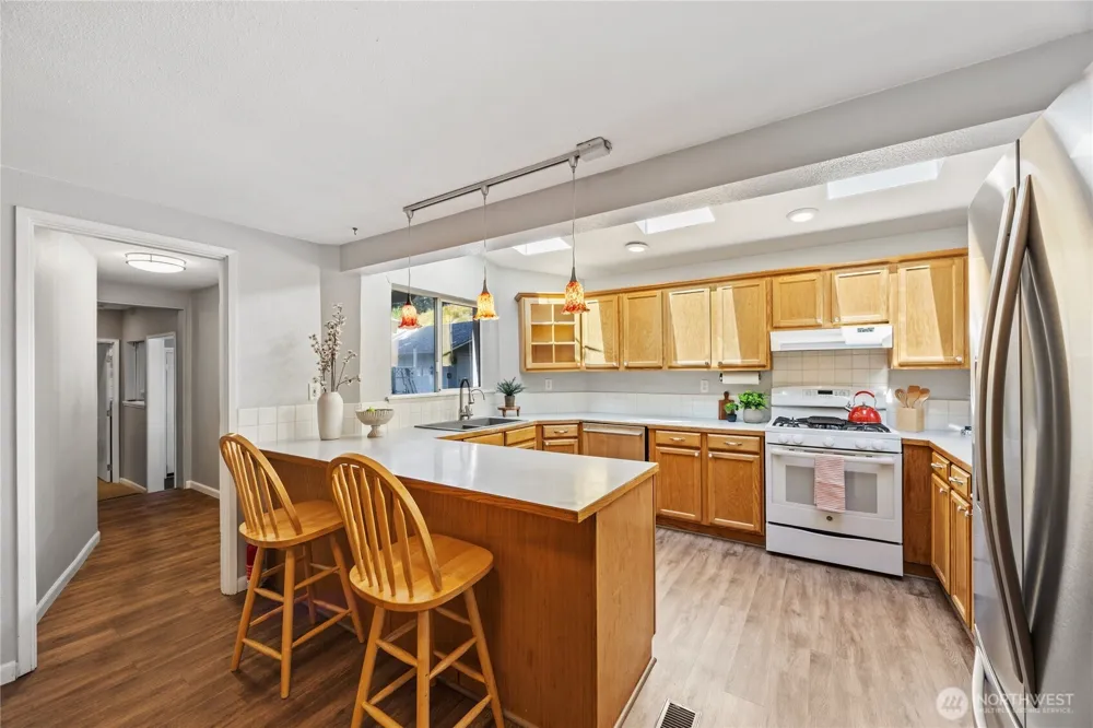 21220 SE 284th Street Kent, WA 98042
