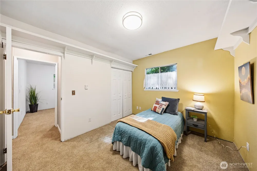 21220 SE 284th Street Kent, WA 98042