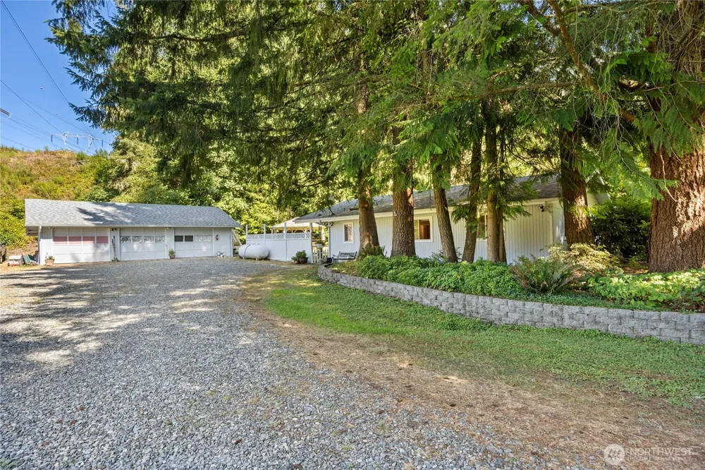 21220 SE 284th Street Kent, WA 98042