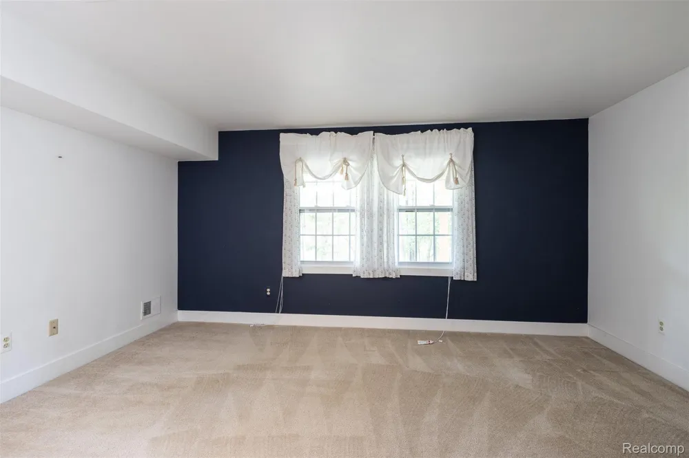 41654 Kenilworth Lane Novi City, MI 48377