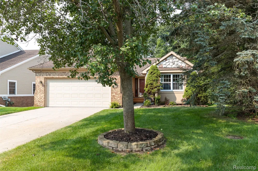 41654 Kenilworth Lane Novi City, MI 48377