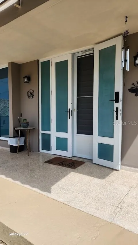 20 CALLE 20 CORNER W