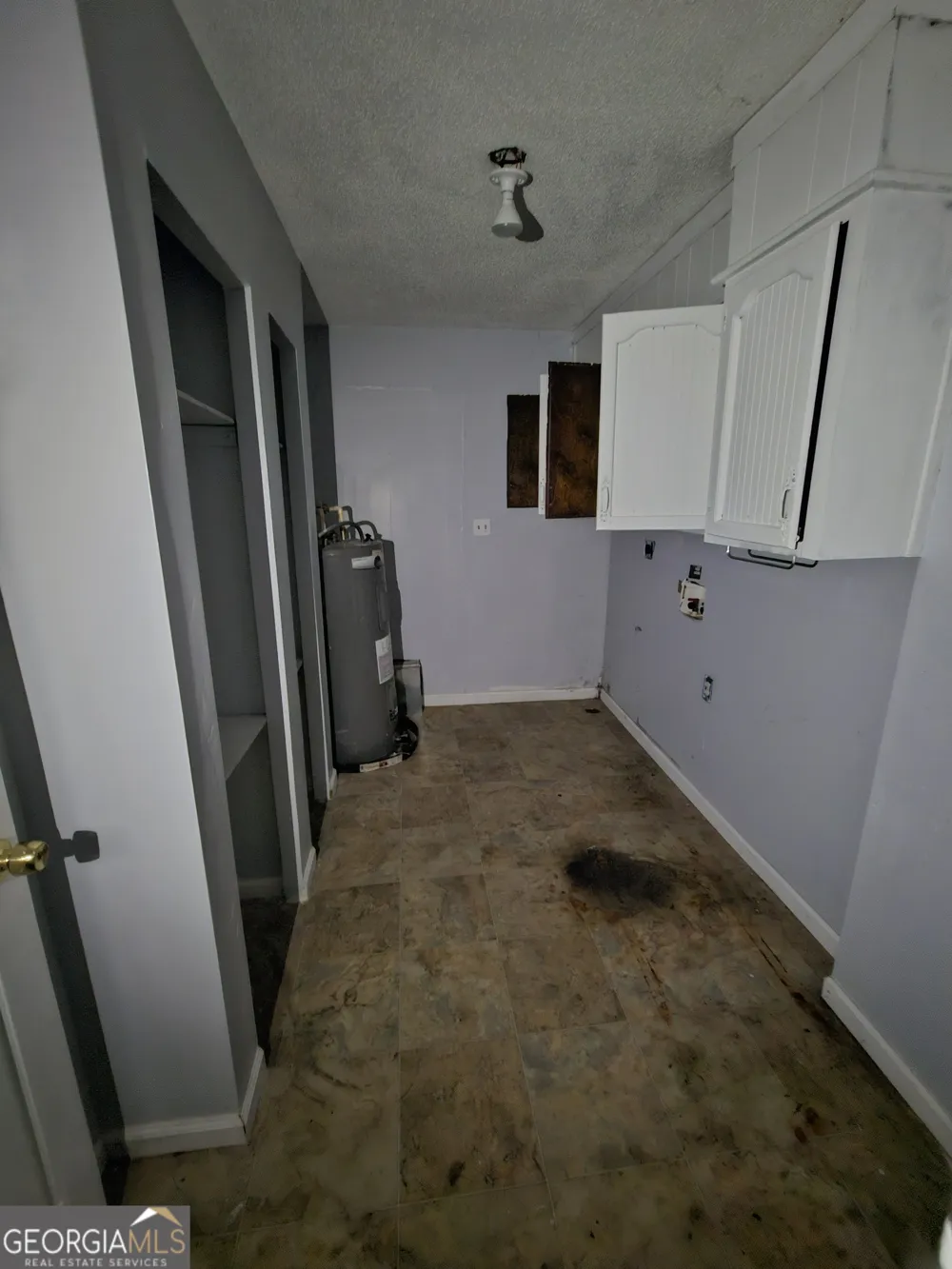 110 Chippewa CT Riverdale, GA 30296