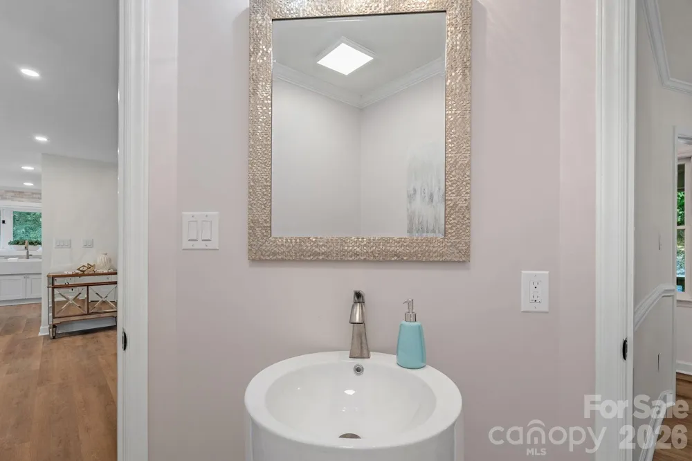 508 Red Barn Trail Matthews, NC 28104