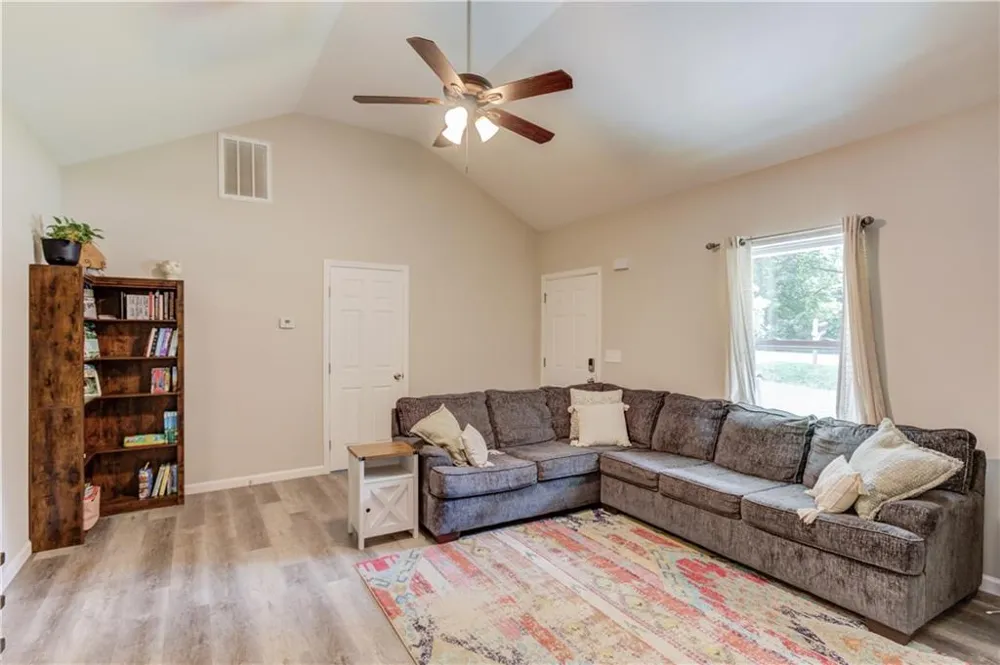 418 Starrs Bridge Road Canon, GA 30520