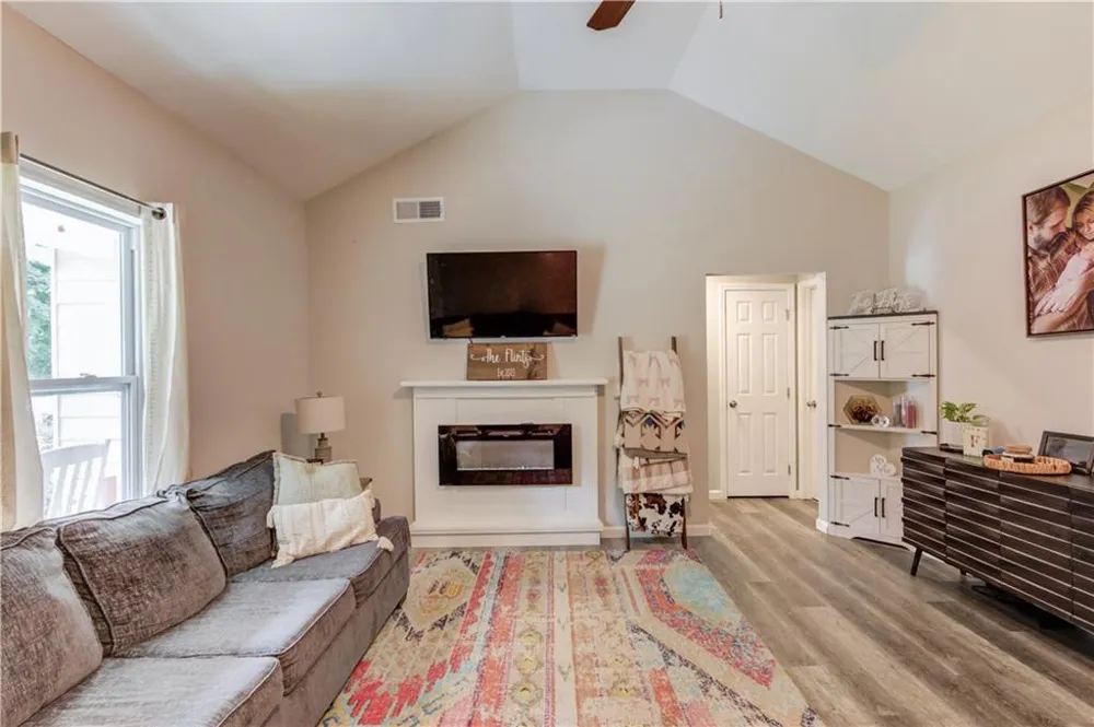 418 Starrs Bridge Road Canon, GA 30520