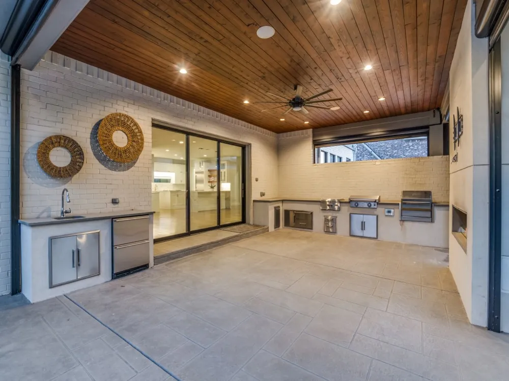 5615 Brookstown Drive Dallas, TX 75230