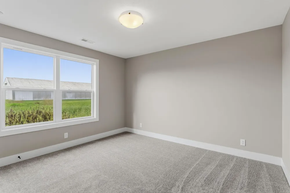 10124 Strawberry Lane Zeeland, MI 49464