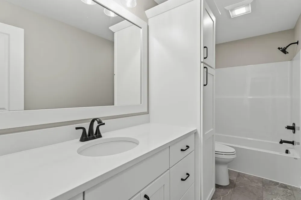 10124 Strawberry Lane Zeeland, MI 49464