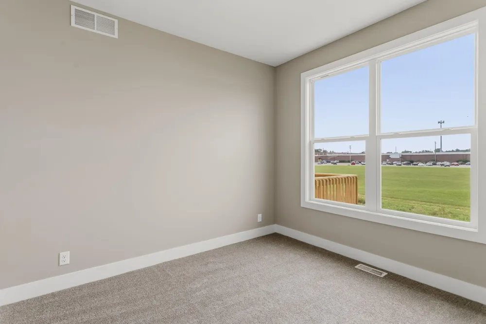 10124 Strawberry Lane Zeeland, MI 49464