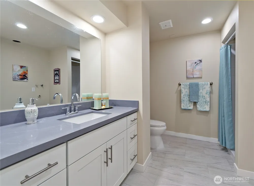 11441 E 284th Street Auburn, WA 98092