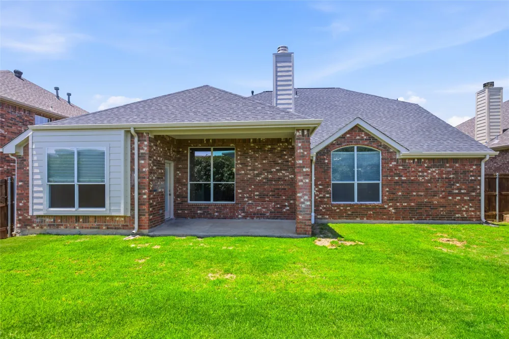 3229 Horizons Drive Little Elm, TX 75068