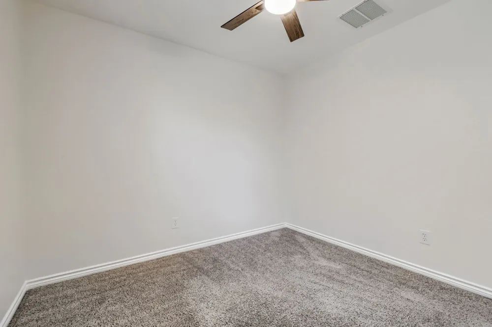 1309 Fantail Lane Ennis, TX 75119