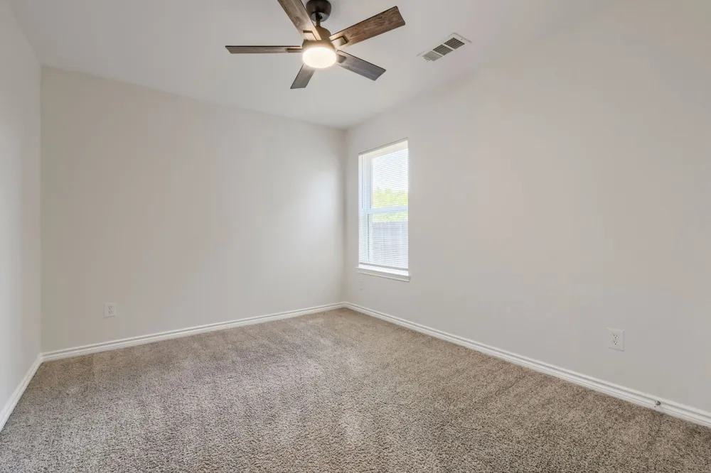1309 Fantail Lane Ennis, TX 75119