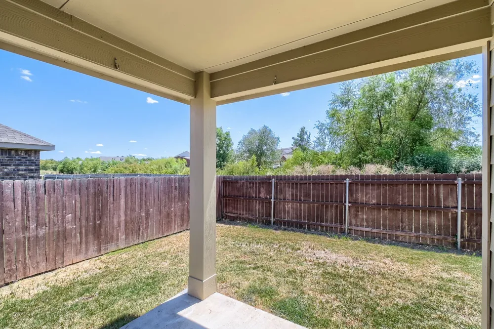 1309 Fantail Lane Ennis, TX 75119