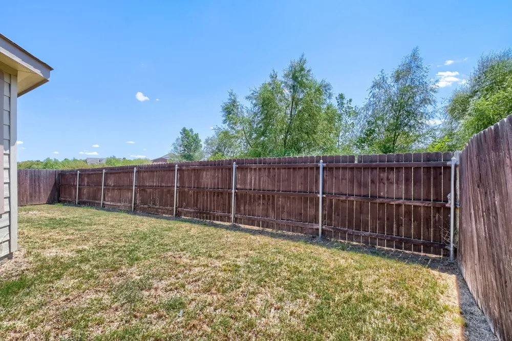 1309 Fantail Lane Ennis, TX 75119