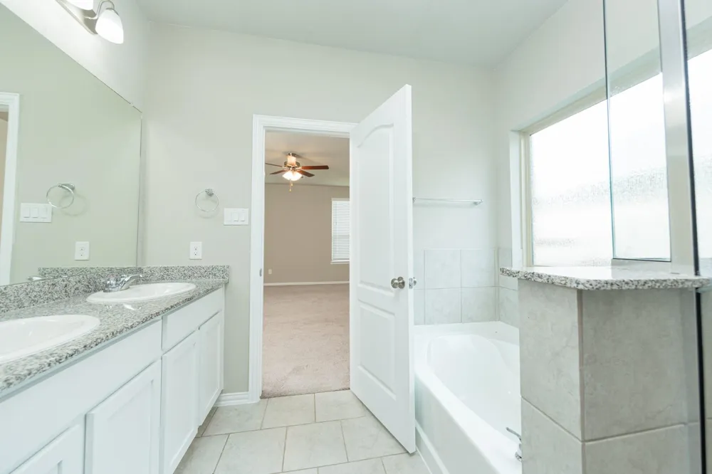 31303 Palomino Ranch Path Fulshear, TX 77441